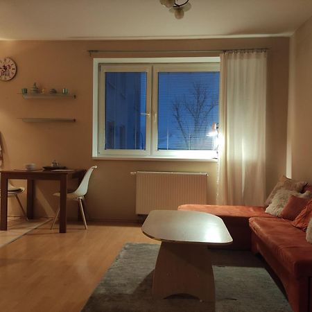 Apartman V Uplnom Centre Piestan S Bezplatnym Parkovanim Pieszczany Zewnętrze zdjęcie